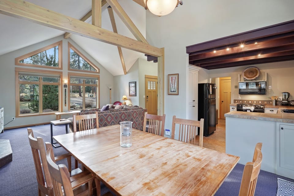 House, 3 Bedrooms | Dining