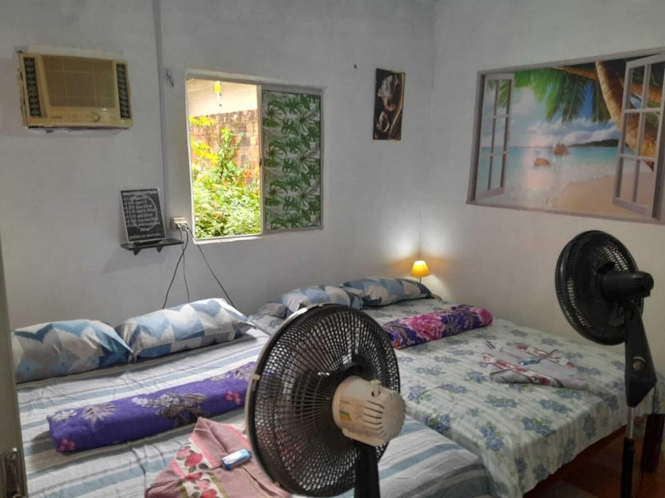 Family Double or Twin Room, 2 Double Beds, Non Smoking, Air conditioning | Premium bedding, minibar, free WiFi, bed sheets