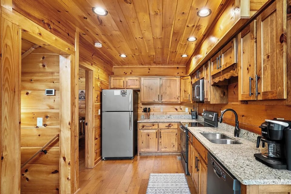 Hickory Haven's fully-equipped kitchen