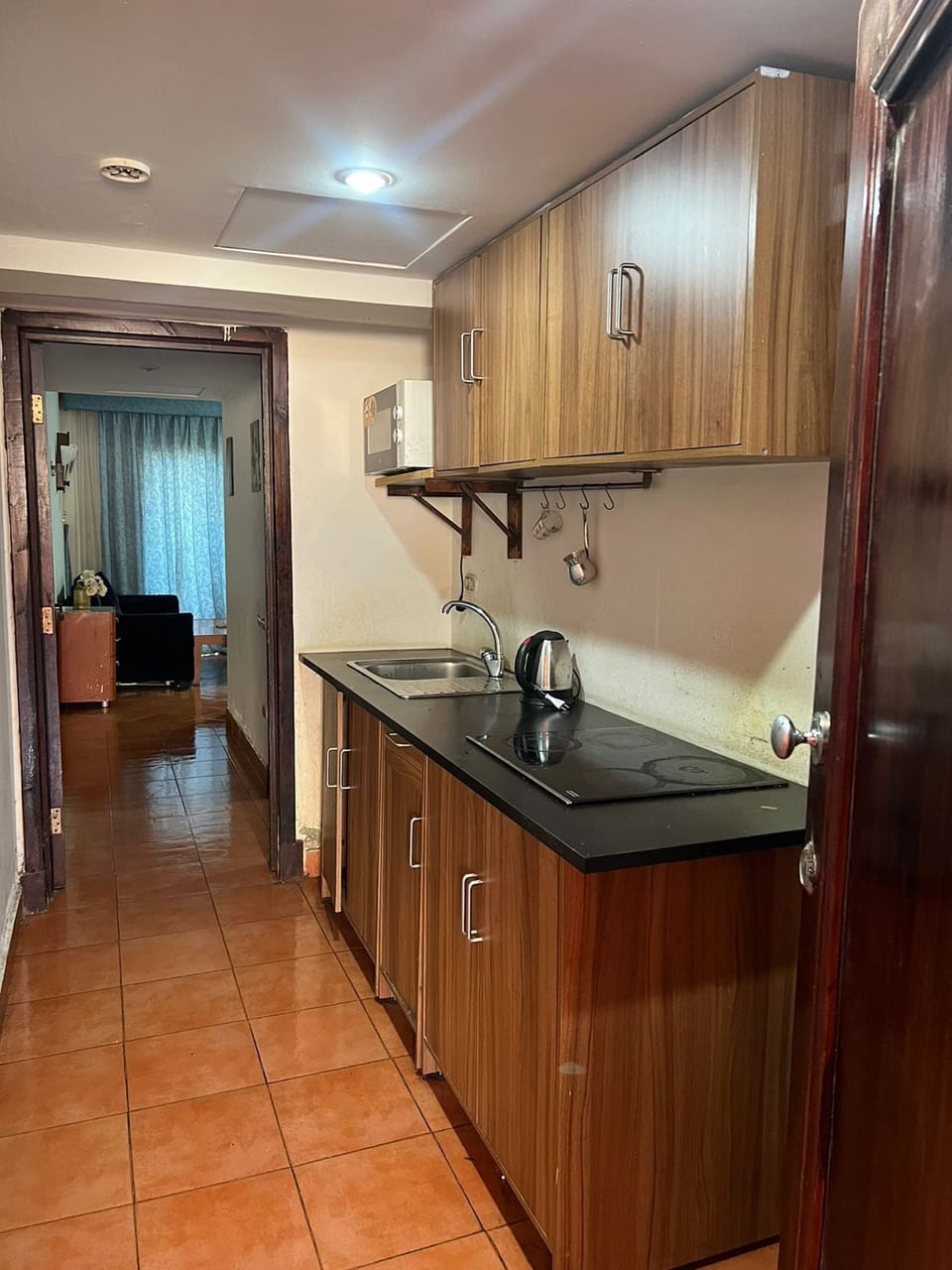 2 bedrooms, laptop workspace, soundproofing