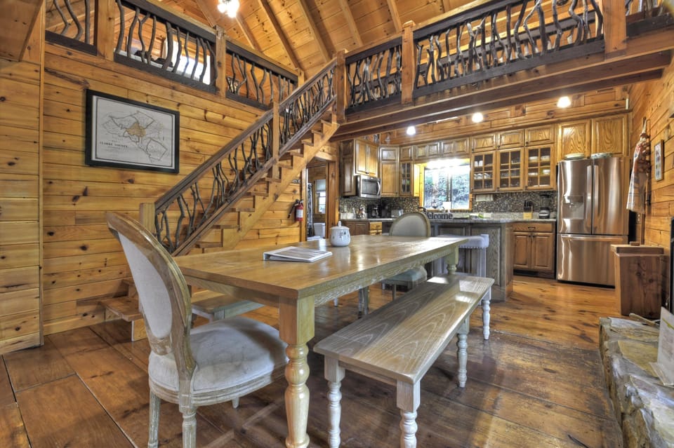 Open Floorplan Kitchen and Dining Area with seasonal fireplace