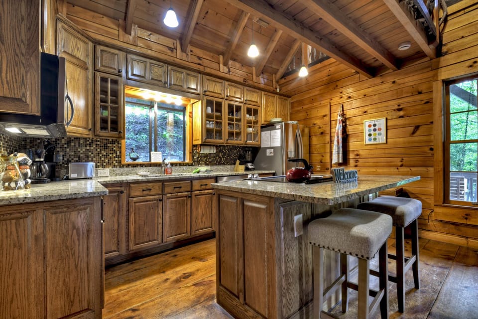 Spacious Modern Kitchen with Custom Wooden Cabinets 