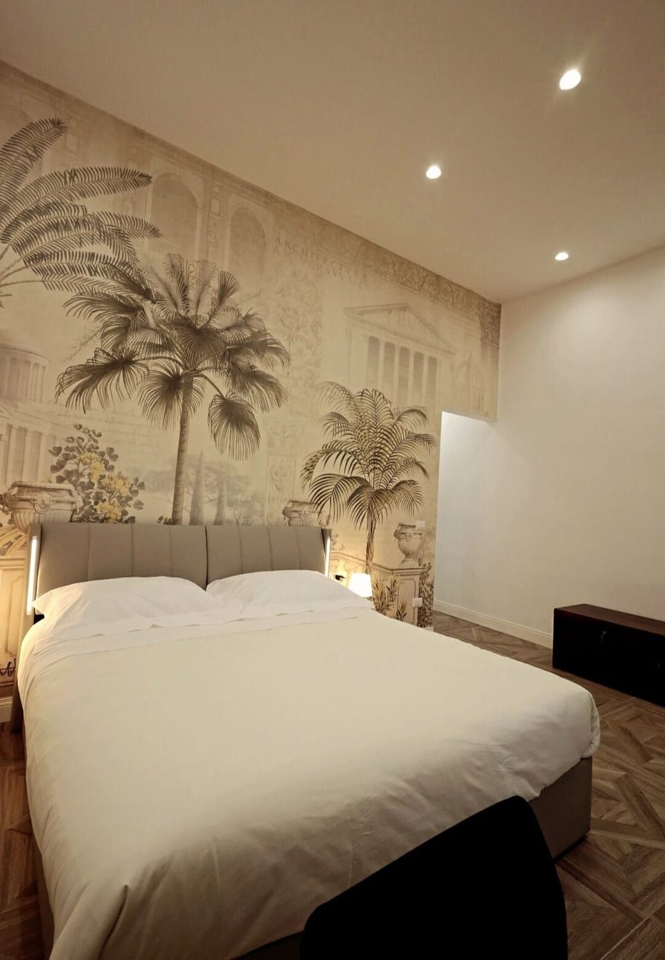 Luxury Triple Room, City View | Egyptian cotton sheets, premium bedding, down comforters