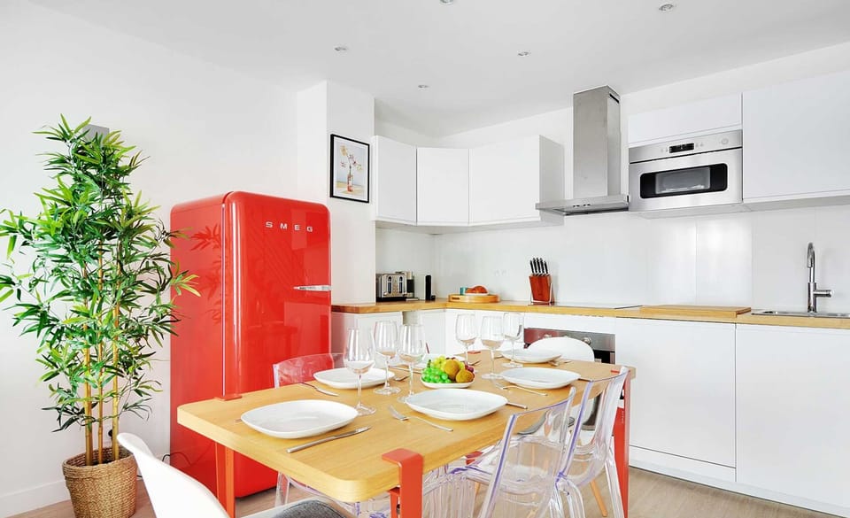 Apartment | Private kitchen | Cookware/dishes/utensils