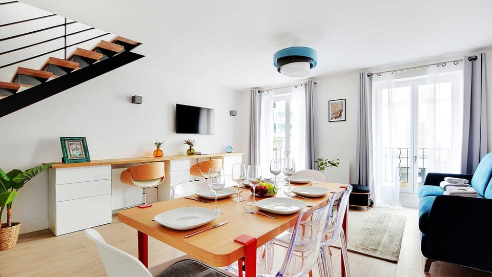 Apartment | Dining