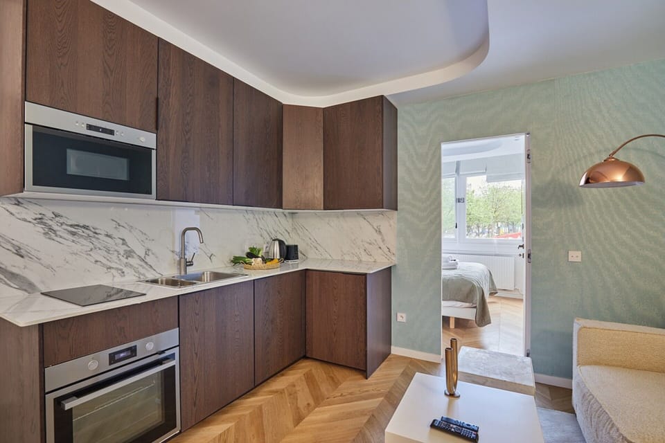 Apartment | Private kitchen | Coffee/tea maker, fridge, microwave, oven
