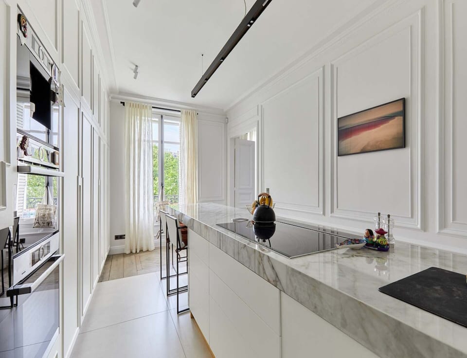 Apartment | Private kitchen | Coffee/tea maker, fridge, microwave, oven
