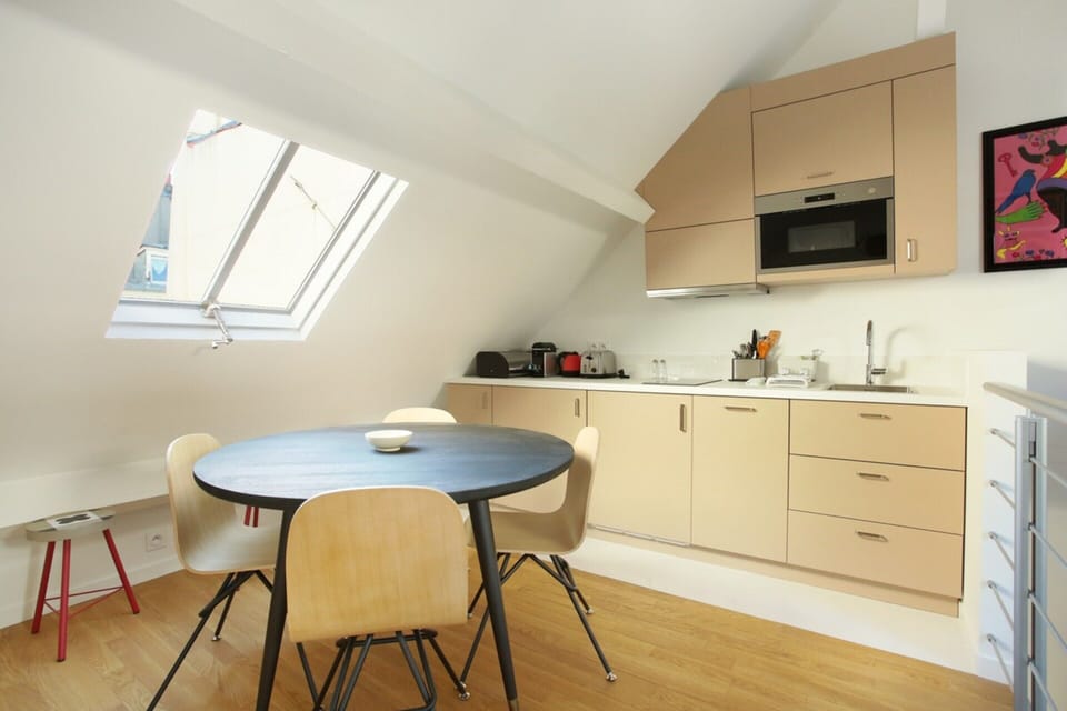Apartment | Dining