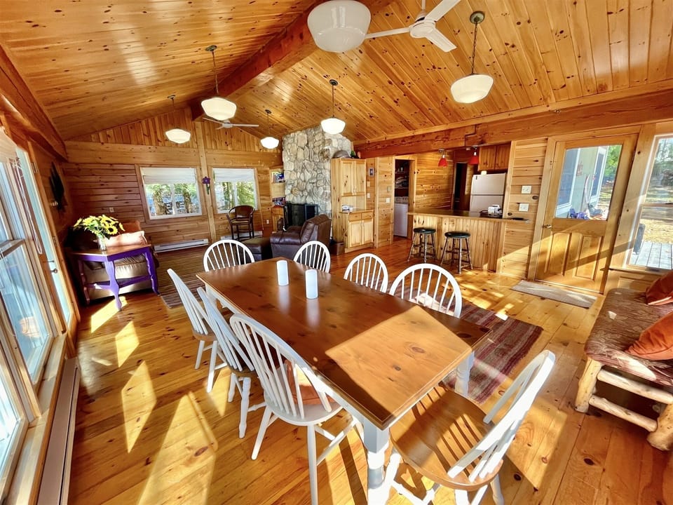 Villa, Multiple Bedrooms | Dining