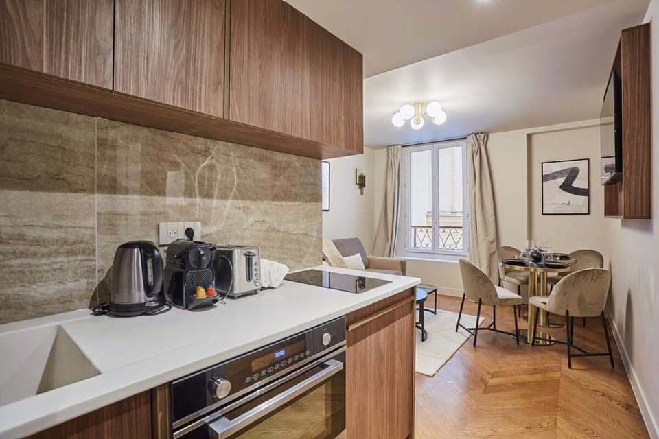 Apartment | Private kitchen | Fridge, microwave, oven, stovetop