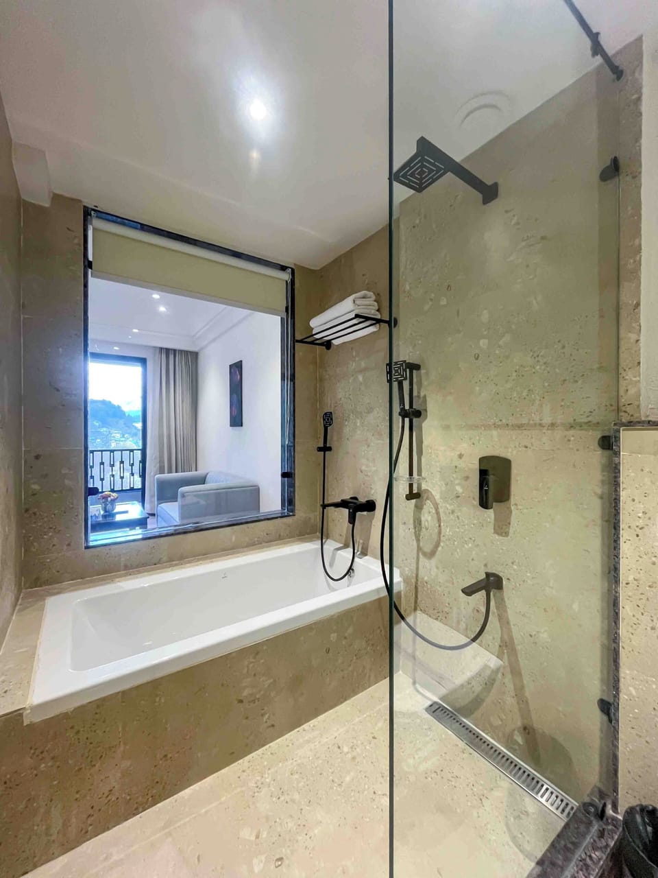 Deluxe Suite, Balcony, Mountain View | Bathroom | Shower, slippers, bidet, towels
