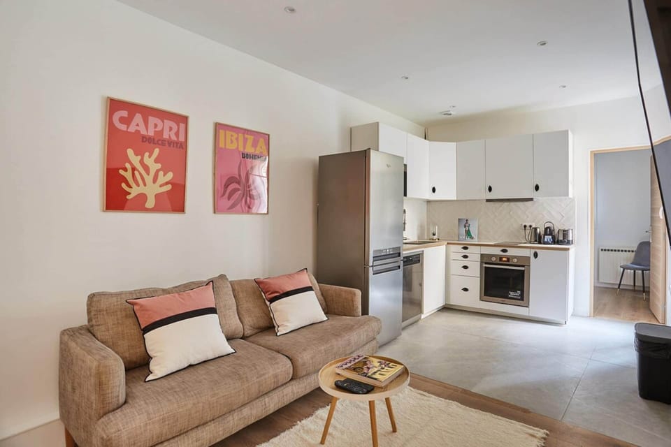 Apartment | Living area