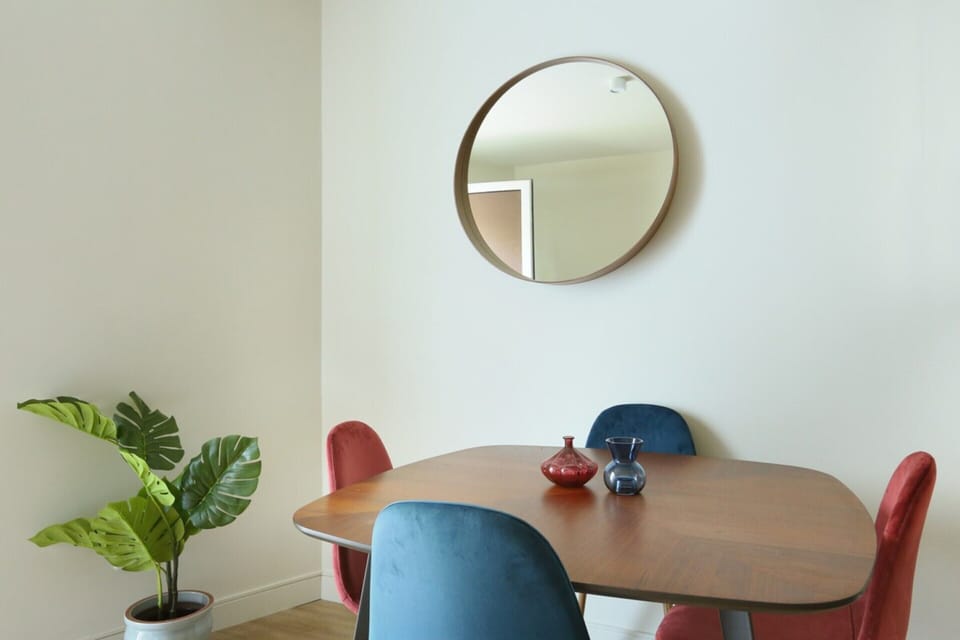 Apartment | Dining
