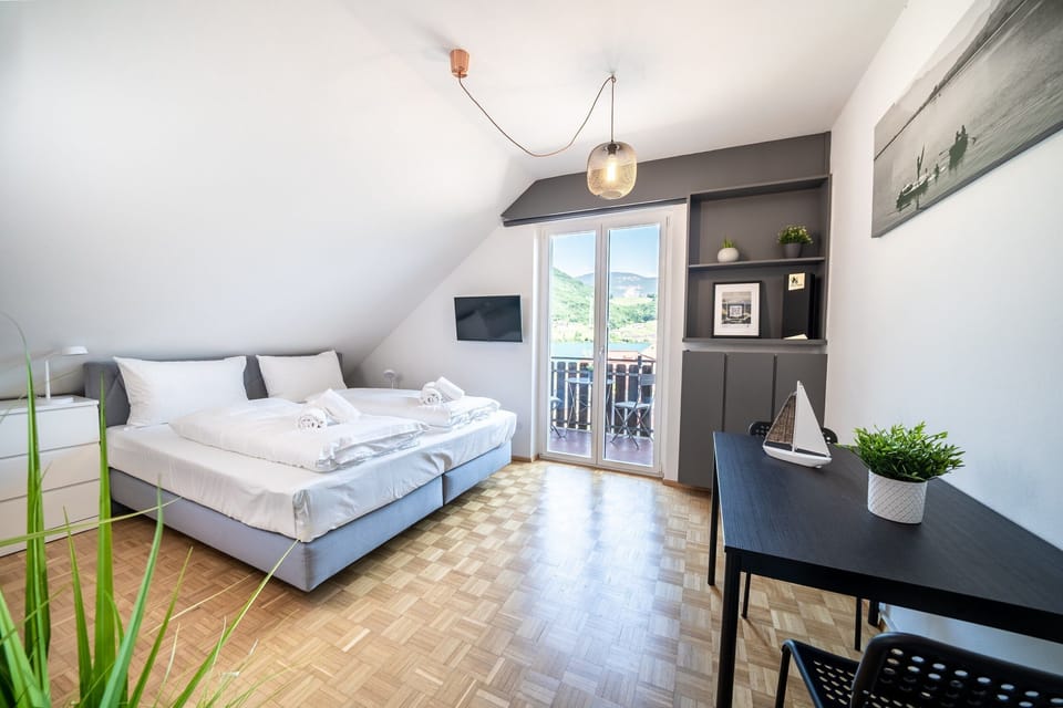 The Am See 2 studio with double bed
