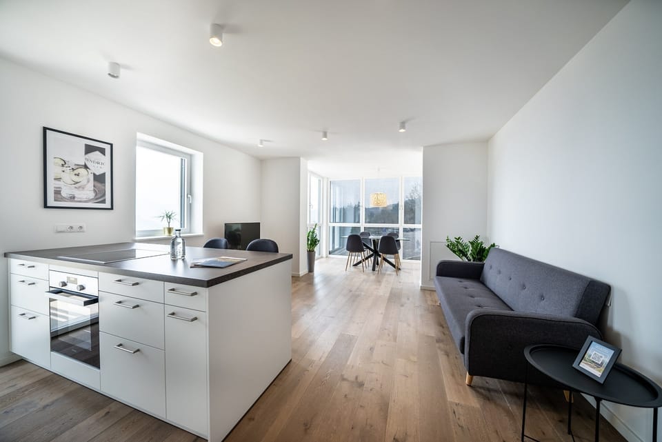 Kitchen with island