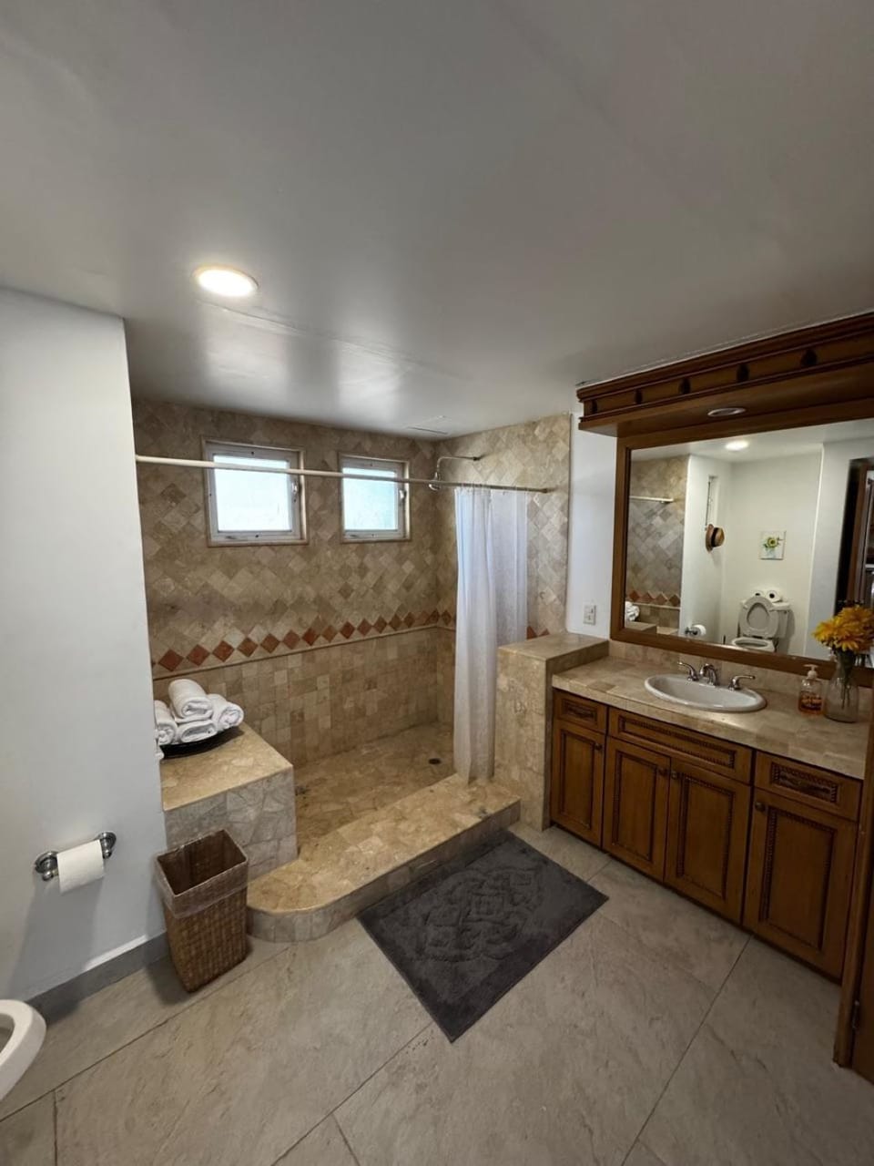 Guest bathroom. The Washer and Dryer is also located in the guest bathroom.