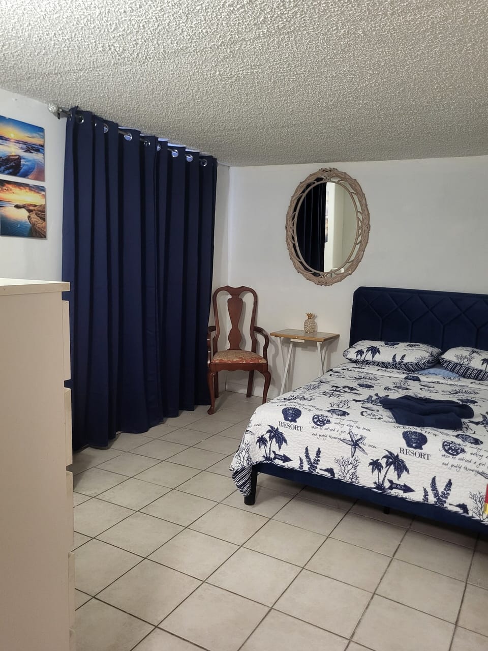 private room for two people, a full bed
