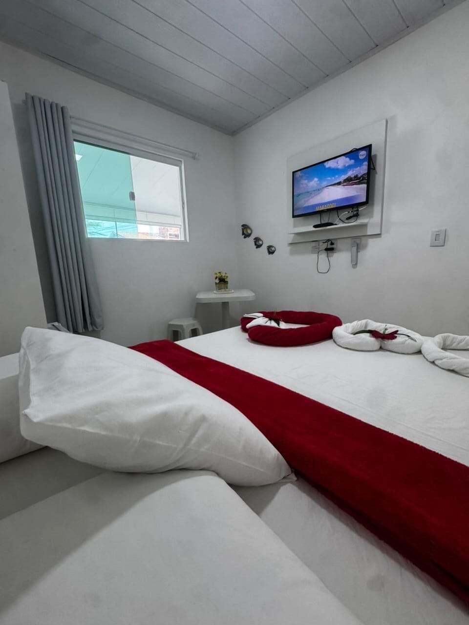 Senior Double Room | Laptop workspace, free WiFi
