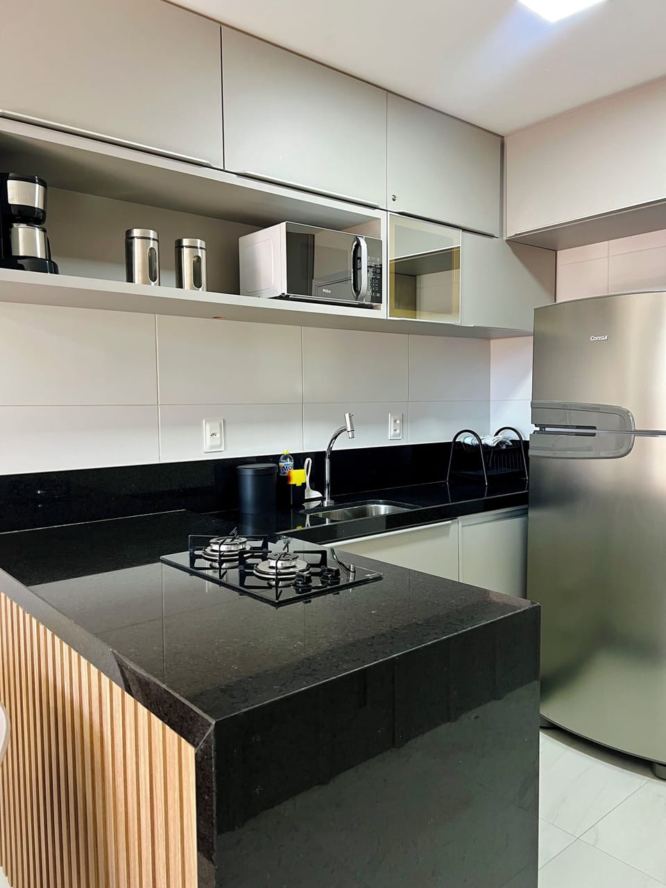 Apartment | Private kitchen | Fridge, microwave, stovetop, blender