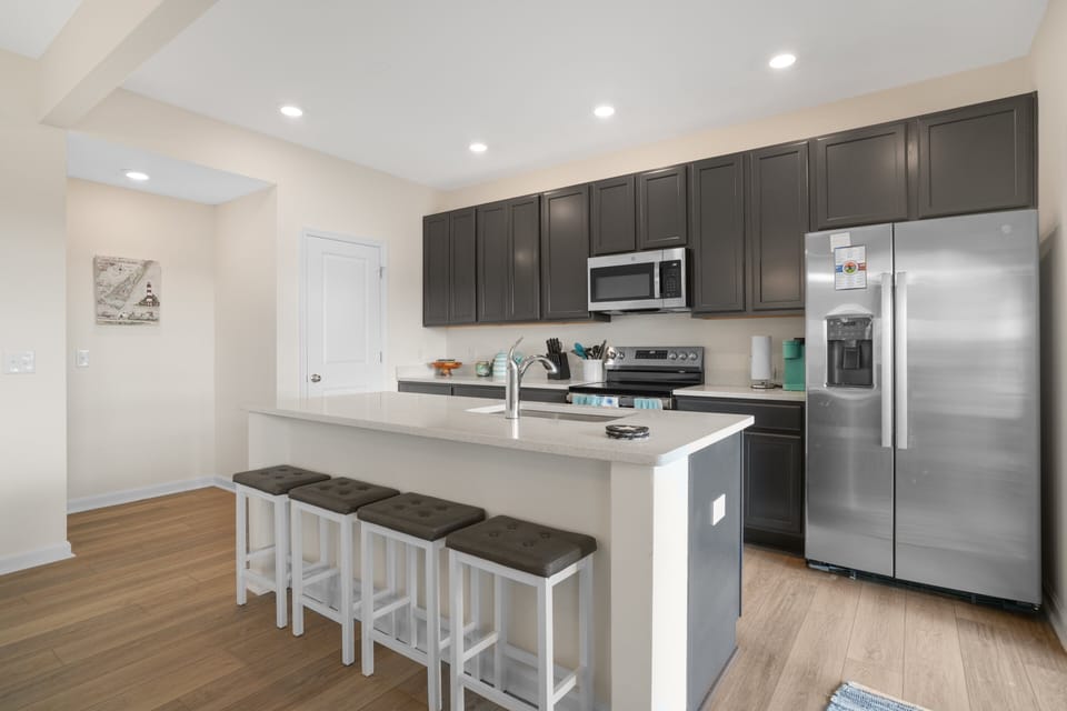 Kitchen / Island