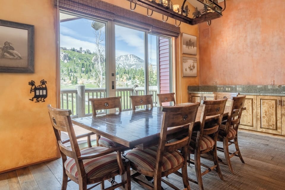 Dining Table ( 8 Top )