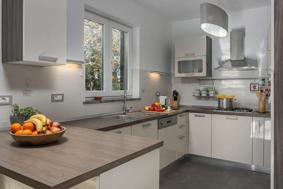 Standard Villa, Multiple Bedrooms, 2 Bathrooms (Villa Filleona) | Private kitchen | Fridge, microwave, oven, stovetop