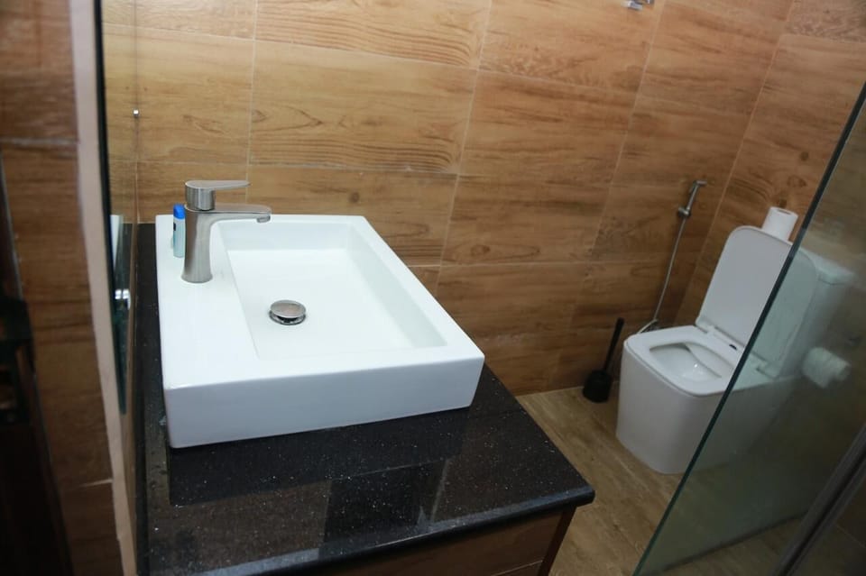 Classic Apartment | Bathroom | Bathrobes