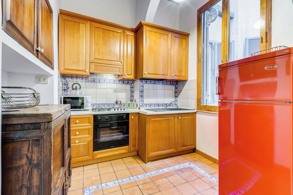 Apartment, 2 Bedrooms, Kitchen, City View | Private kitchen | Full-size fridge, microwave, oven, stovetop