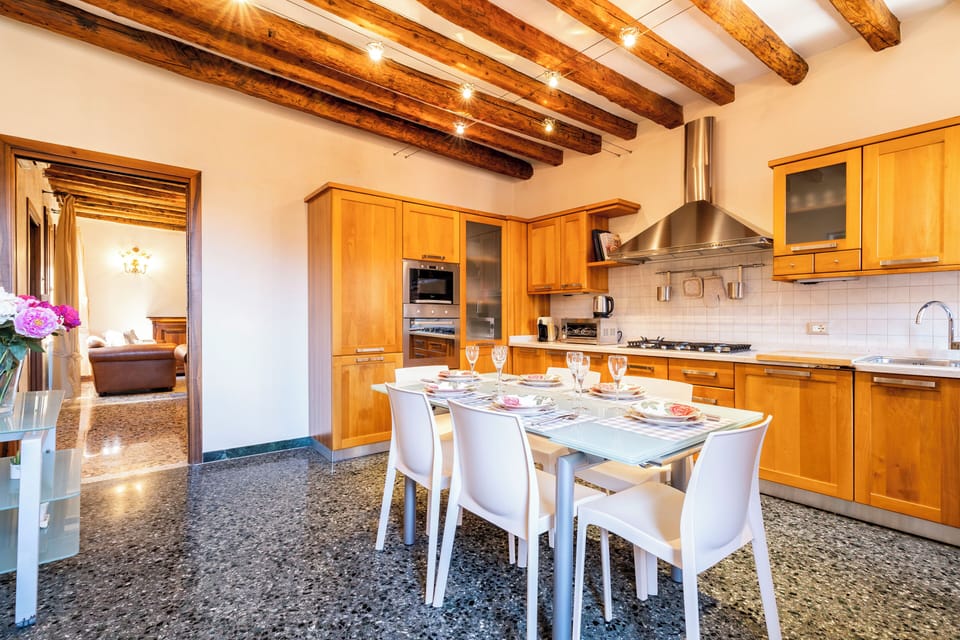 Apartment | Private kitchen | Espresso maker, electric kettle, toaster