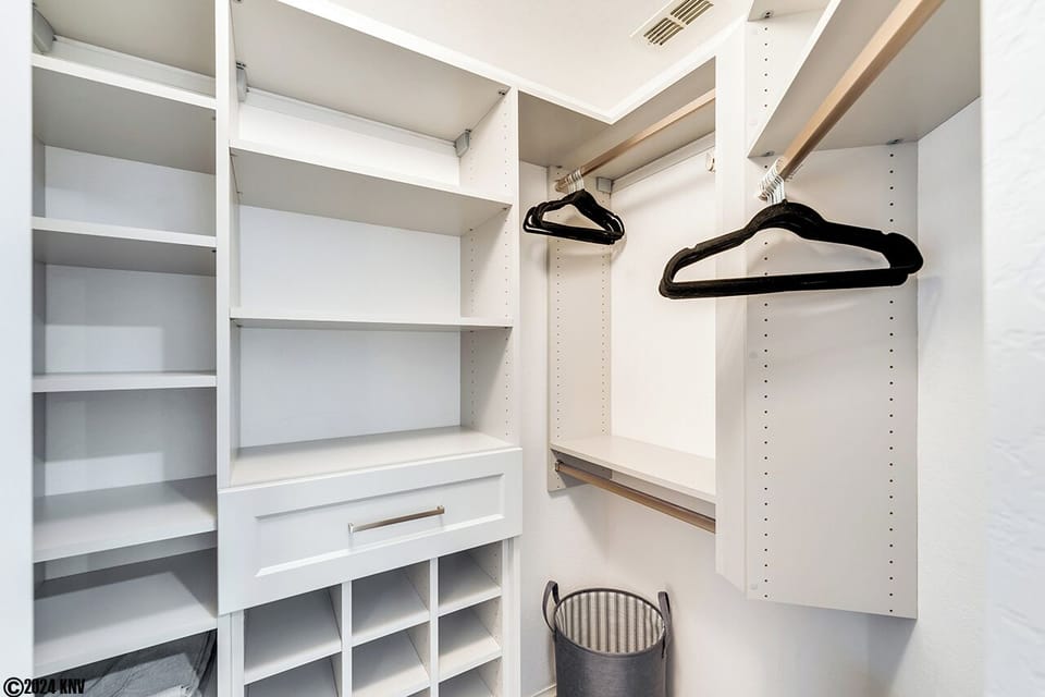 Master Bedroom Closet