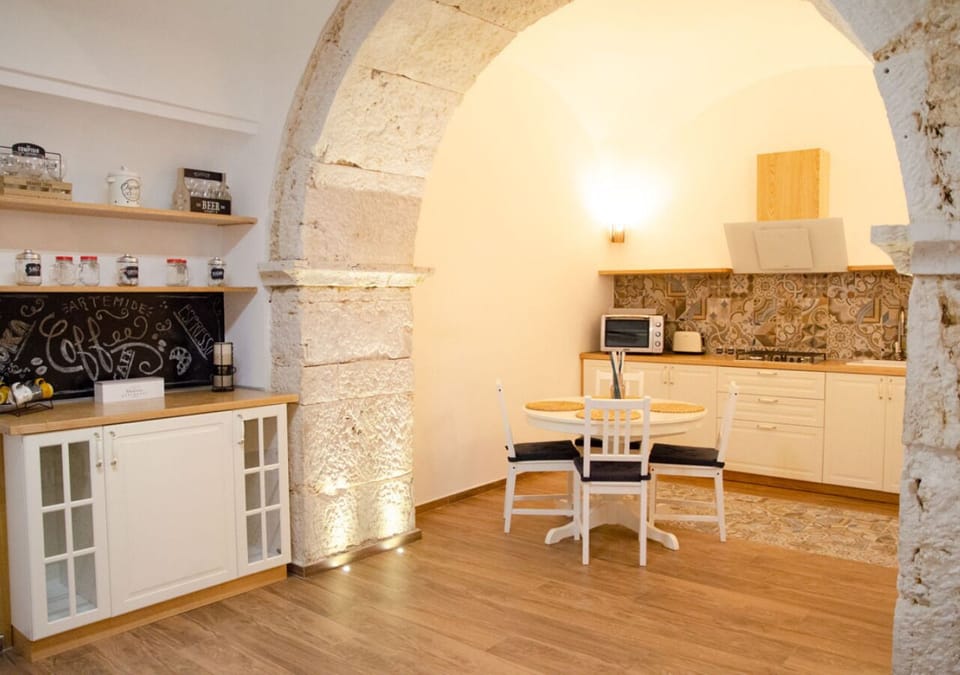 Suite, Balcony, Sea View | Private kitchen | Espresso maker, coffee/tea maker, electric kettle