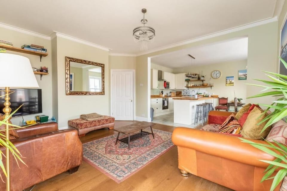 Cabbell Towers, Cromer - Host & Stay