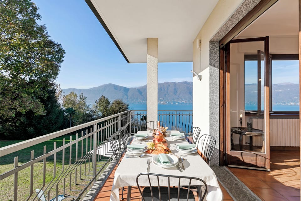 Family Villa, 4 Bedrooms, Balcony, Mountainside (Casa Antonia) | Outdoor dining