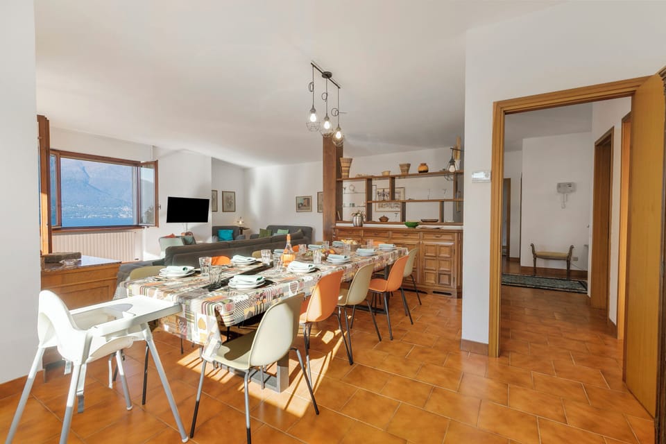 Family Villa, 4 Bedrooms, Balcony, Mountainside (Casa Antonia) | Dining