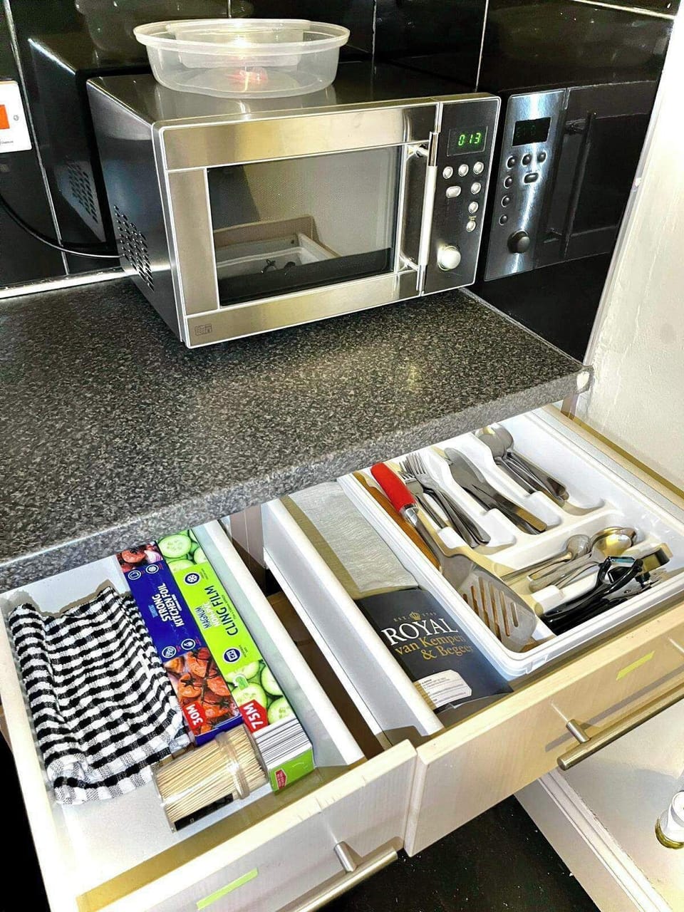 House | Microwave