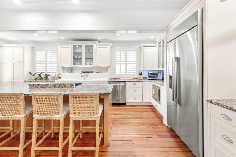 House, Multiple Beds, Pool Access, Pool View (Cake by the Ocean) | Private kitchen | Fridge, microwave, oven, stovetop