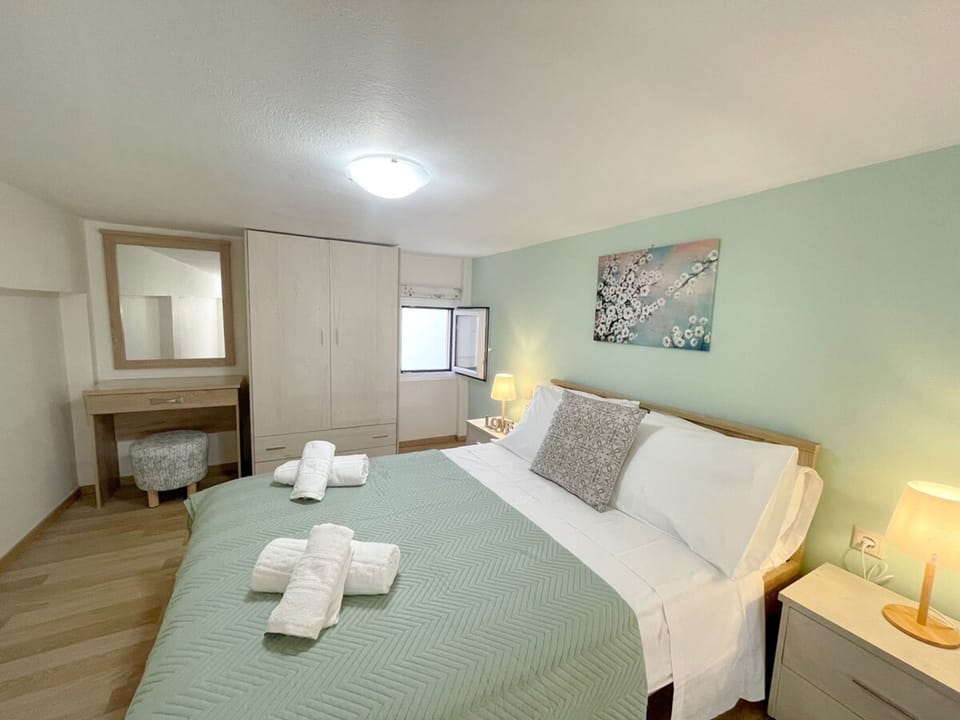 House | 1 bedroom