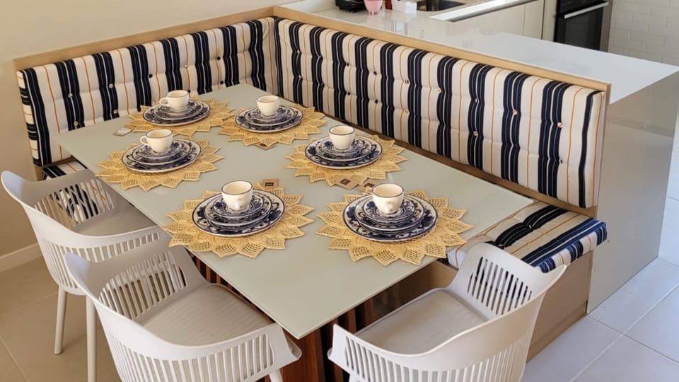 MESA DE JANTAR