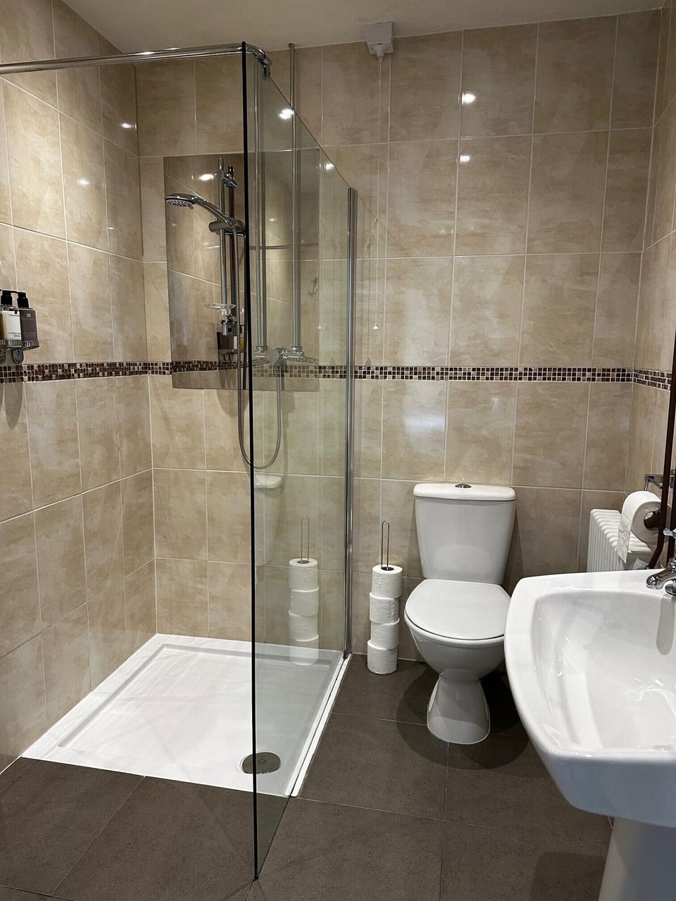 Superior Double Room, Private Bathroom, Hill View | Premium bedding, memory foam beds, iron/ironing board, free WiFi