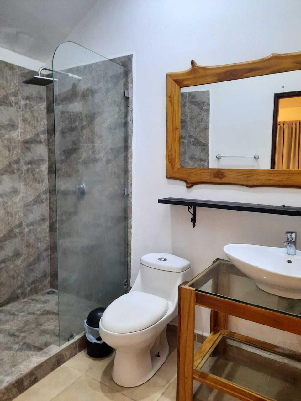 Classic Studio, 1 Bedroom, Kitchen, Garden View | Bathroom | Shower, towels, soap, shampoo