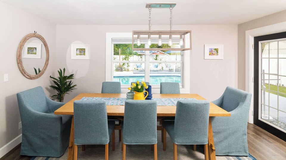 Dining room table fit for 8