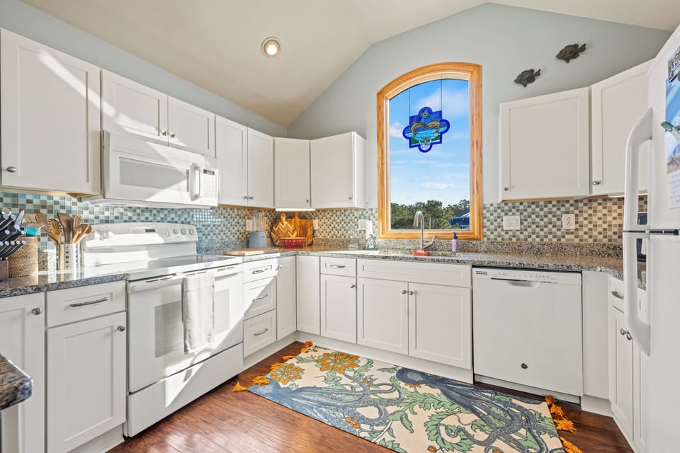 Kitchen - Top Level