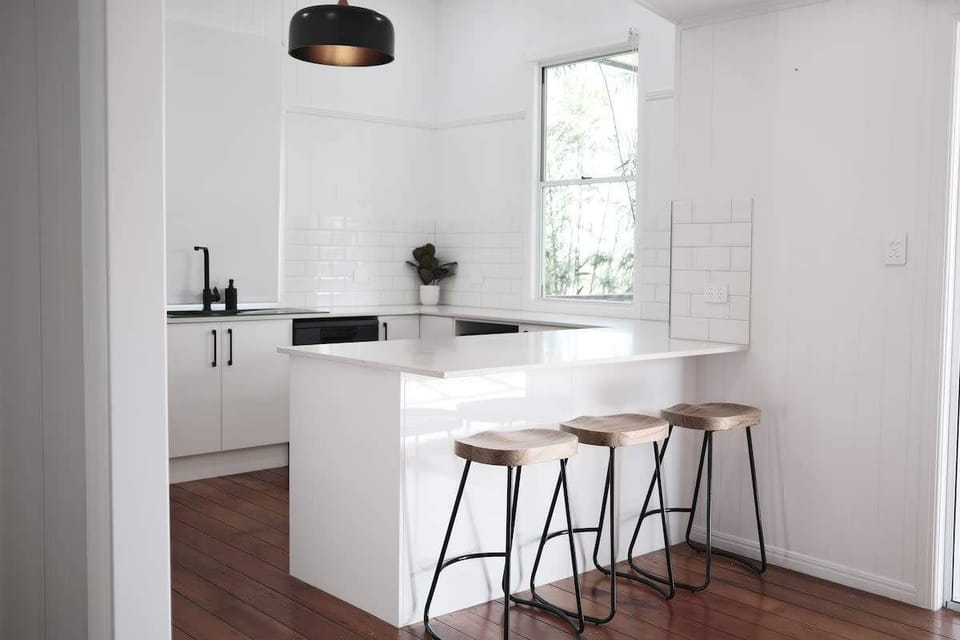 Omar Cottage, Sleek kitchen