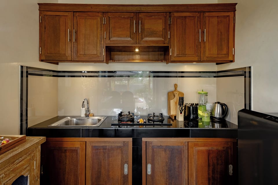 Villa, Garden View | Private kitchen | Fridge, microwave, stovetop, dishwasher