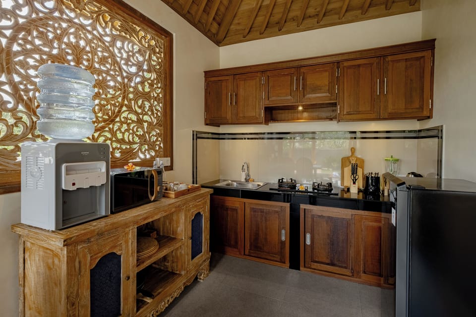 Villa, Garden View | Private kitchen | Fridge, microwave, stovetop, dishwasher