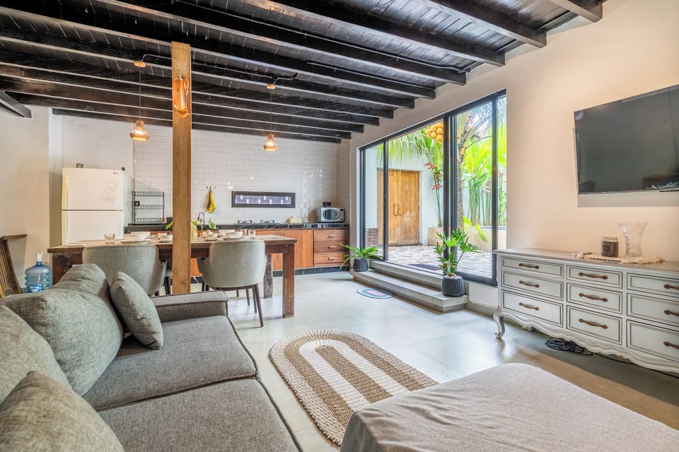 Standard Villa, 2 Bedrooms | Living area | Flat-screen TV