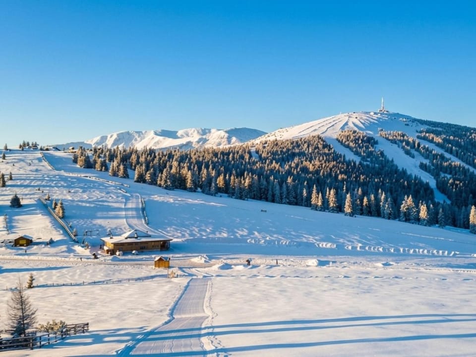 Region [winter] (>5 km)