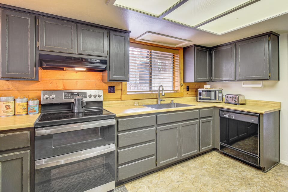 Kitchen | 1st Floor