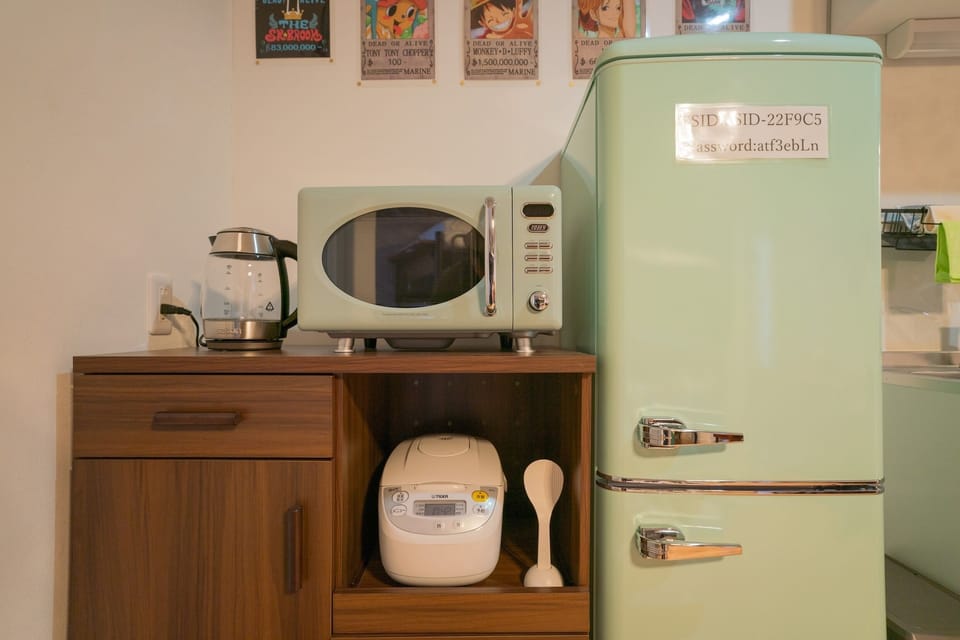 Comfort Condo, Balcony | Private kitchen | Fridge, microwave, stovetop, electric kettle