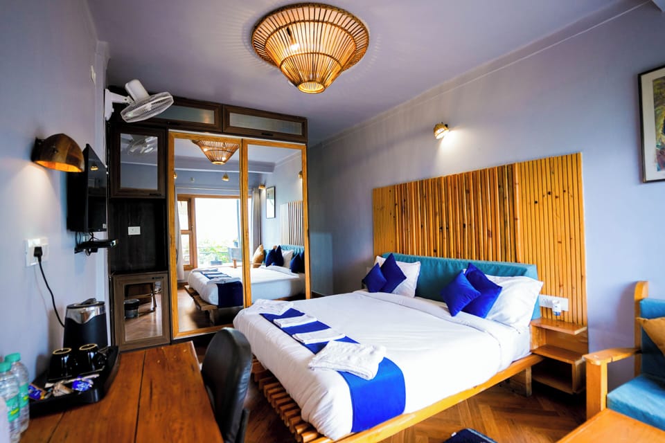 Deluxe Room, Balcony, Mountain View | Free WiFi